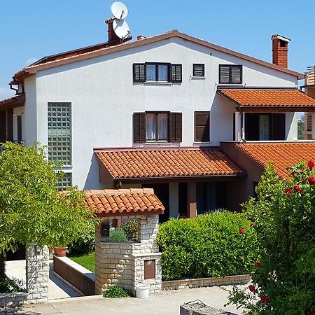 Bed & Breakfast Banjole Exterior photo